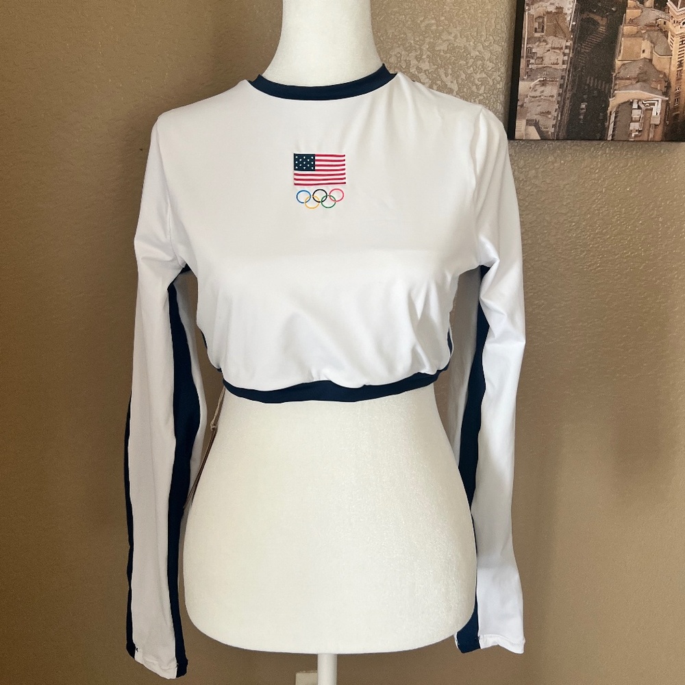 SKIMS Olympic Long Sleeve Cropped top Size:XL